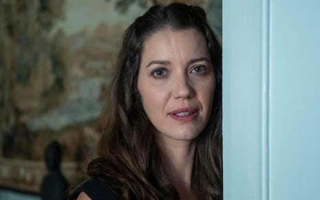 Nathalia Dill interpreta Francesca em Quem Ama Cuida, novela da TV Globo
