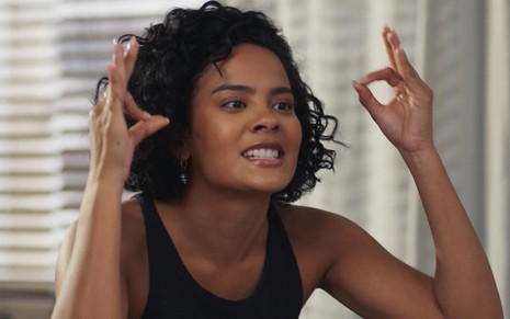 Bella Campos como Maria de Fátima no remake de Vale Tudo, da Globo
