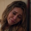 Heleninha (Paolla Oliveira) chora em cena da novela Vale Tudo, da TV Globo