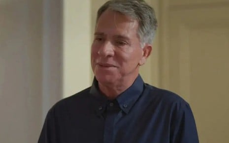 O ator Luís Salém como Eugênio em cena de Vale Tudo