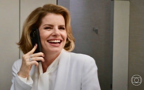 Debora Bloch em cena do remake de Vale Tudo, da Globo, como Odete Roitman