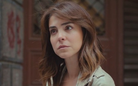 Ceyda (Gökçe Eyüboğlu) em cena da novela Força de Mulher