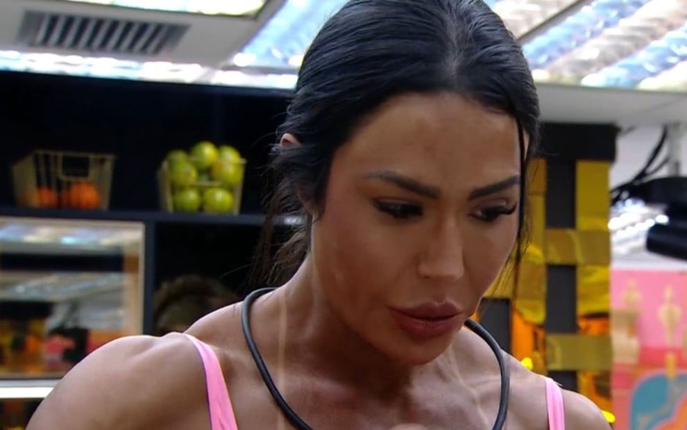 Gracyanne Barbosa na cozinha do BBB 25