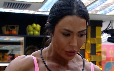 Gracyanne Barbosa na cozinha do BBB 25