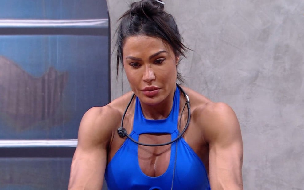 Foto de Gracyanne Barbosa na academia do BBB 25