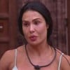 Gracyanne Barbosa está inexpressiva, no quarto do BBB 25