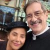 Montagem: na primeira imagem, João Camargo aparece em foto preto e branco; na segunda, ele tira selfie com Heloisa Périssé