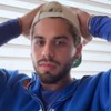 Montagem com dois momentos de Zé Felipe nos Stories do Instagram