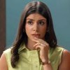 Pilar (Isabela Souza) e Gabriel (Miguel Coelho) lado a lado em cena da novela A Caverna Encantada