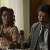 Os atores Flávia Reis e Sergio Kaufmann lado a lado em cena de Garota do Momento
