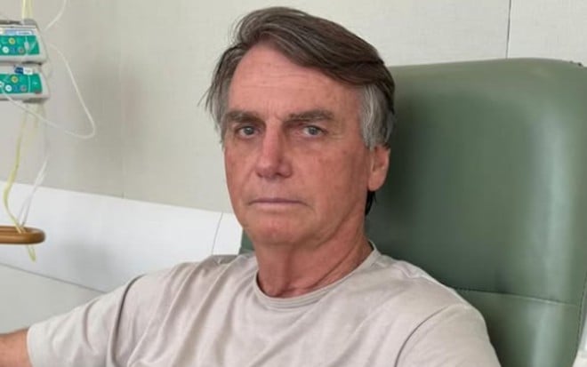 Jair Bolsonaro (PL) no hospital