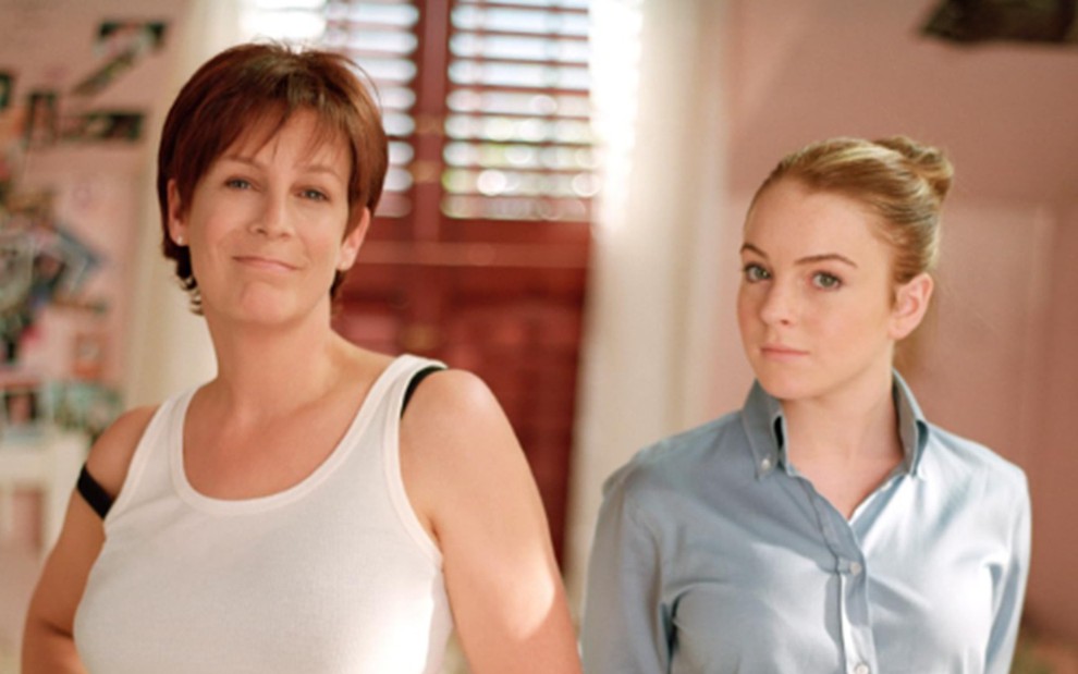 Jamie Lee Curtis e Lindsay Lohan em cena de Sexta-Feira Muito Louca