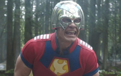 John Cena em cena de Pacificador