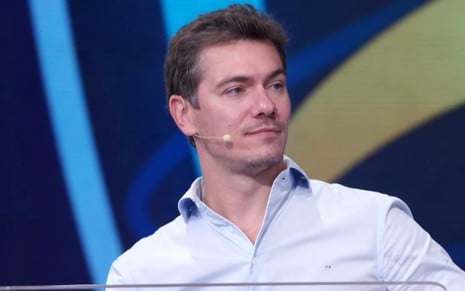 Foto de Jonas Spies durante o Quem Quer Ser um Milionário?