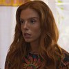 A atriz Giovanna Lancellotti com expressão séria em cena de Dona de Mim