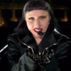 Montagem com Lady Gaga à esquerda e Madonna à direita