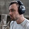 Liam Payne (1993-2024) em estúdio