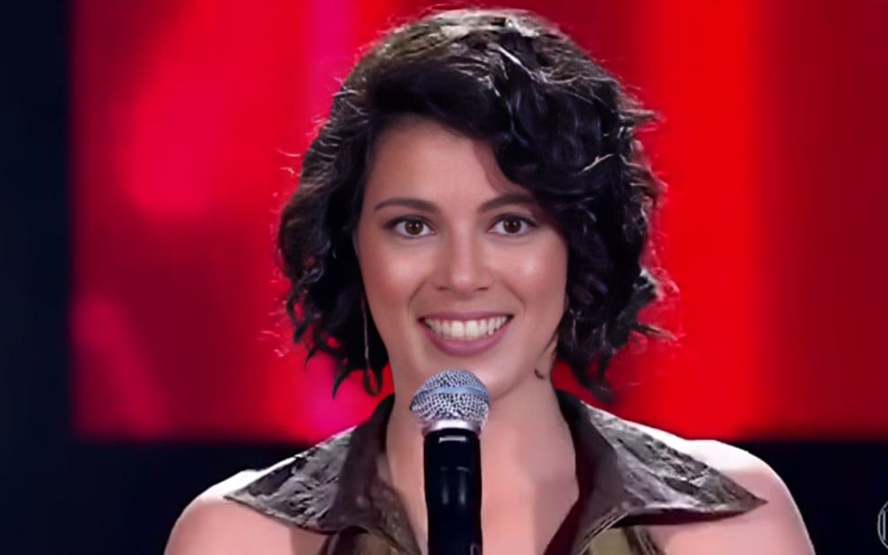 A atriz e cantora Lílian Menezes na fase das audições às cegas no The Voice Brasil em 2018