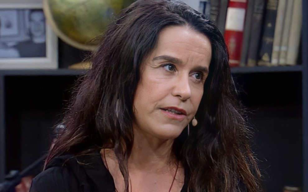 Lucélia Santos em entrevista a podcast, no YouTube