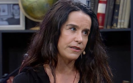 Lucélia Santos em entrevista a podcast, no YouTube