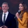 Luciano Huck e Patricia Abravanel estão felizes no palco do Domingão