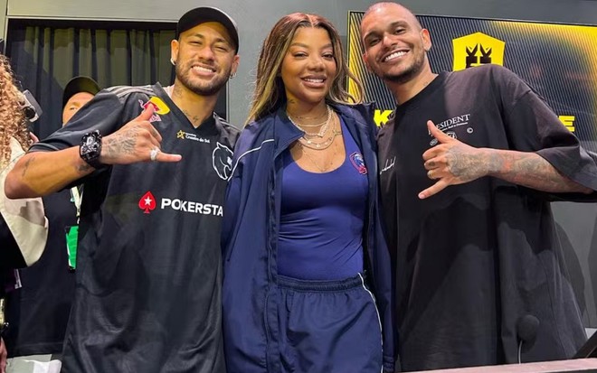 Imagem de Neymar Jr., Ludmilla e Cris Guedes nos bastidores da Kings League