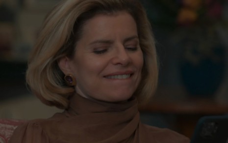 Débora Bloch como Odete Roitman em cena de Vale Tudo