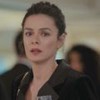 Bahar (Özge Özpirinçci) em cena da novela Força de Mulher
