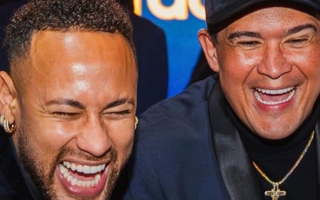 Imagem de Neymar e Bruno Avelar sorridentes