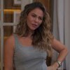 Paolla Oliveira com expressão séria em cena da novela Vale Tudo