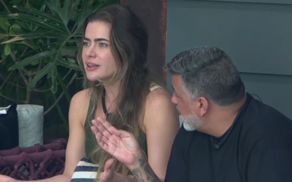 Rayanne em conversa com André no Power Couple Brasil