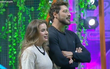 Foto de Rayanne e Victor no Power Couple Brasil