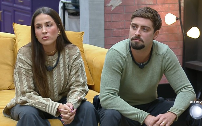 Nat e Eike na sala do Power Couple Brasil