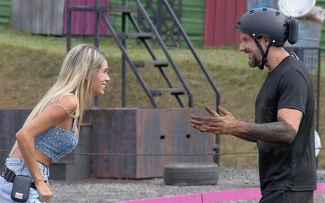 Talira e Rafael estão felizes no Power Couple Brasil 7