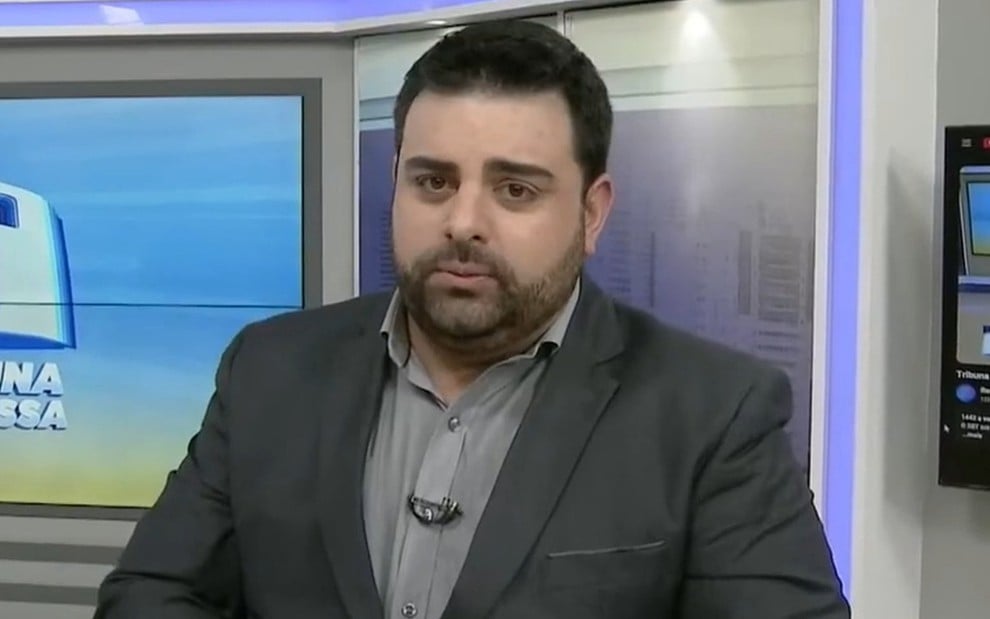 Macedão da Chinelada tem expressão chorosa no cenário do Tribuna da Massa