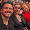 Romulo Estrela, Sophie Charlotte e Grazi Massafera no show de 60 anos da Globo