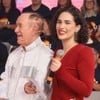 Renato Aragão e Lívian Aragão estão sorridentes no Teleton 2024