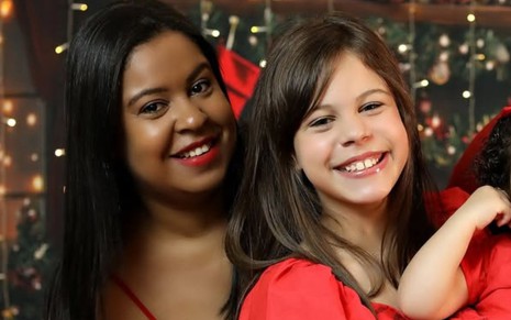 Foto mostra Thays Brandão ao lado de Millena Brandão