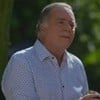 Tony Ramos parece hesitante em cena de Dona de Mim