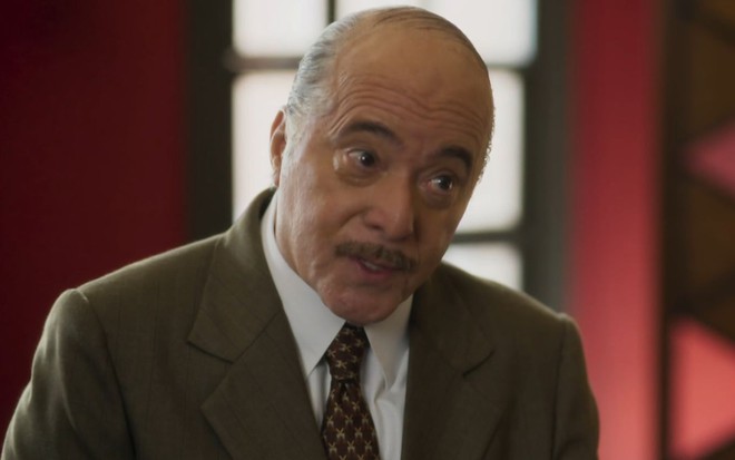 Foto mostra Tony Ramos como Roberto Marinho (1904-2003)