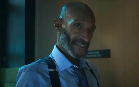 Tony Todd como William Bludworth em Premonição 6
