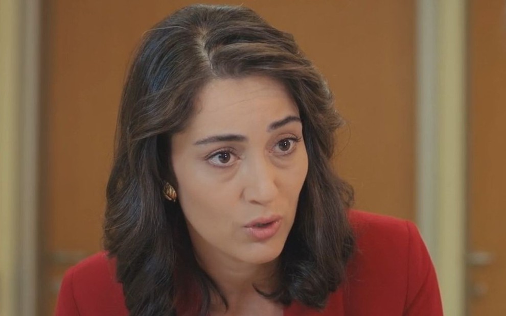 Kismet (Tuğçe Altuğ) em cena da novela Força de Mulher
