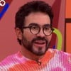 Fábio de Melo tem expressão surpresa no cenário do programa Sem Censura