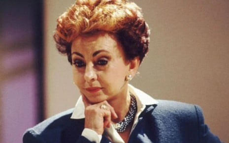 A atriz Beatriz Segall caracterizada como Odete Roitman