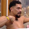 Foto mostra Vinícius Nascimento no BBB 25