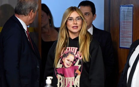 A influenciadora Virginia Fonseca durante depoimento à CPI das Bets no Senado Federal