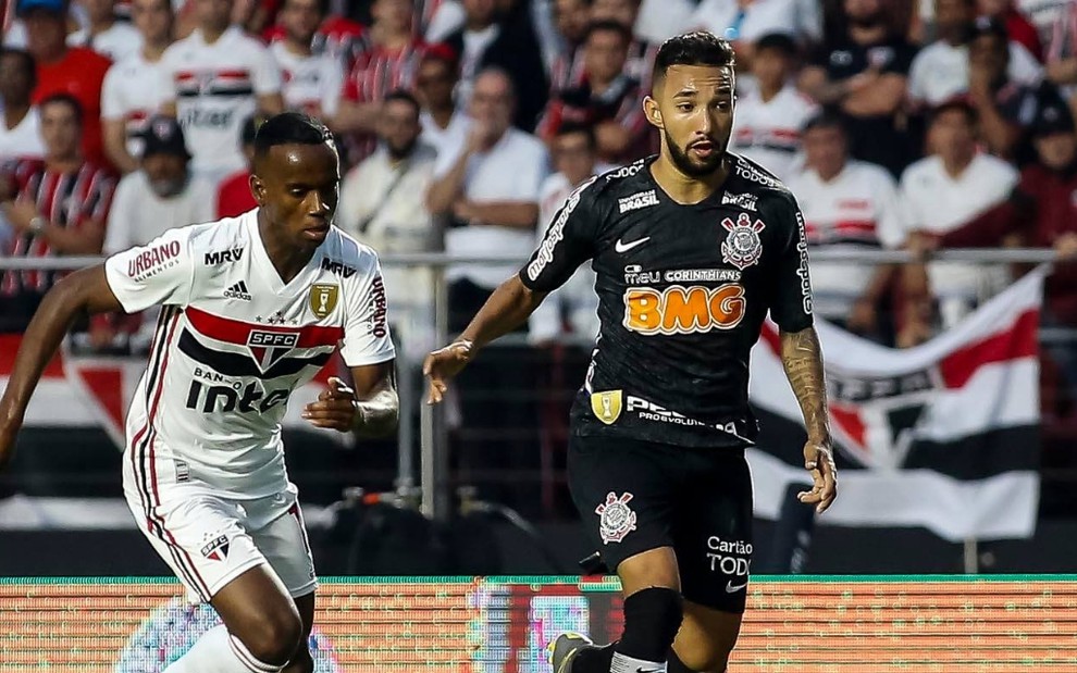 Helinho (à esq.) e Clayson no primeiro jogo da final: Corinthians e São Paulo disputam o título do Campeonato Paulista - DANIEL AUGUSTO JR./CORINTHIANS