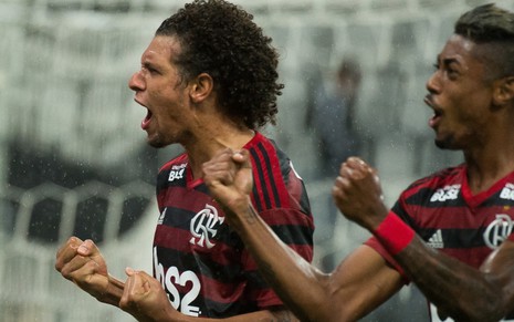 O Flamengo de Willian Arão (à esq.) e Bruno Henrique enfrenta o Athletico-PR neste domingo (26) - ALEXANDRE VIDAL/FLAMENGO