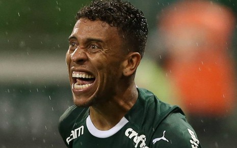 O lateral Marcos Rocha comemora gol do Palmeiras: equipe joga contra o San Lorenzo nesta quarta (8) - CESAR GRECO/AG. PALMEIRAS