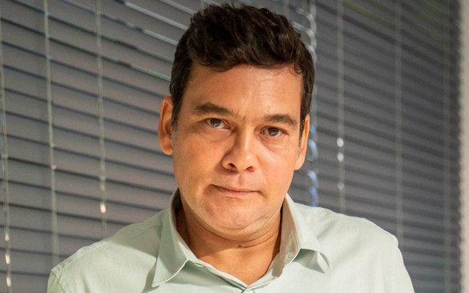 Claudio Gabriel interpreta Tadeu na novela Terra e Paixão - JOÃO MIGUEL JÚNIOR/TV GLOBO